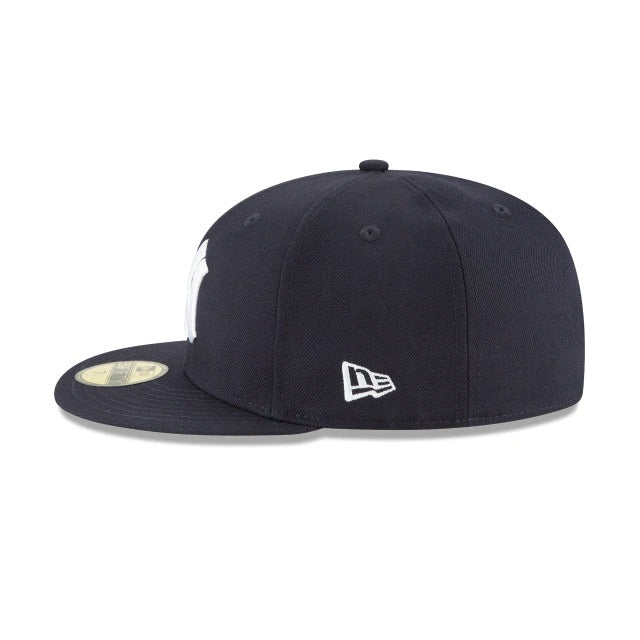 New York Yankees New Era Cooperstown Collection Wool 59FIFTY Fitted Hat - Navy, Size: 7 1/2, Blue