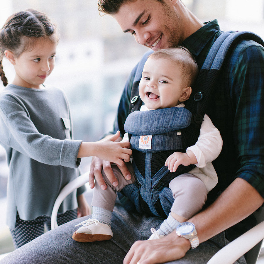 ergobaby 360 carrier cool air mesh Ergobaby™ Omni 360 Cool Air Mesh Baby Carrier